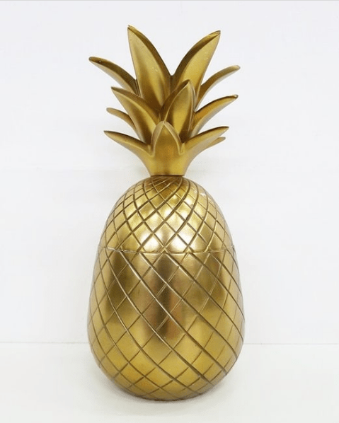 Ananas-dore-decoratif-WOM-Evenements Ananas-dore-decoratif-WOM-Evenements
