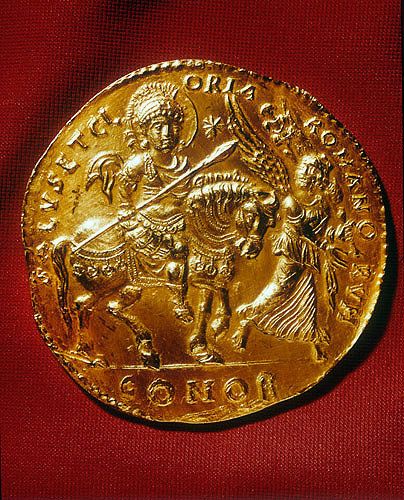 Justinian I, Byzantine Emperor from 483 to 565 AD, gold coin, Archaeological Museum, Istanbul, Turkey Justinian I, Byzantine Emperor from 483 to 565 AD, gold coin, Archaeological Museum, Istanbul, Turkey